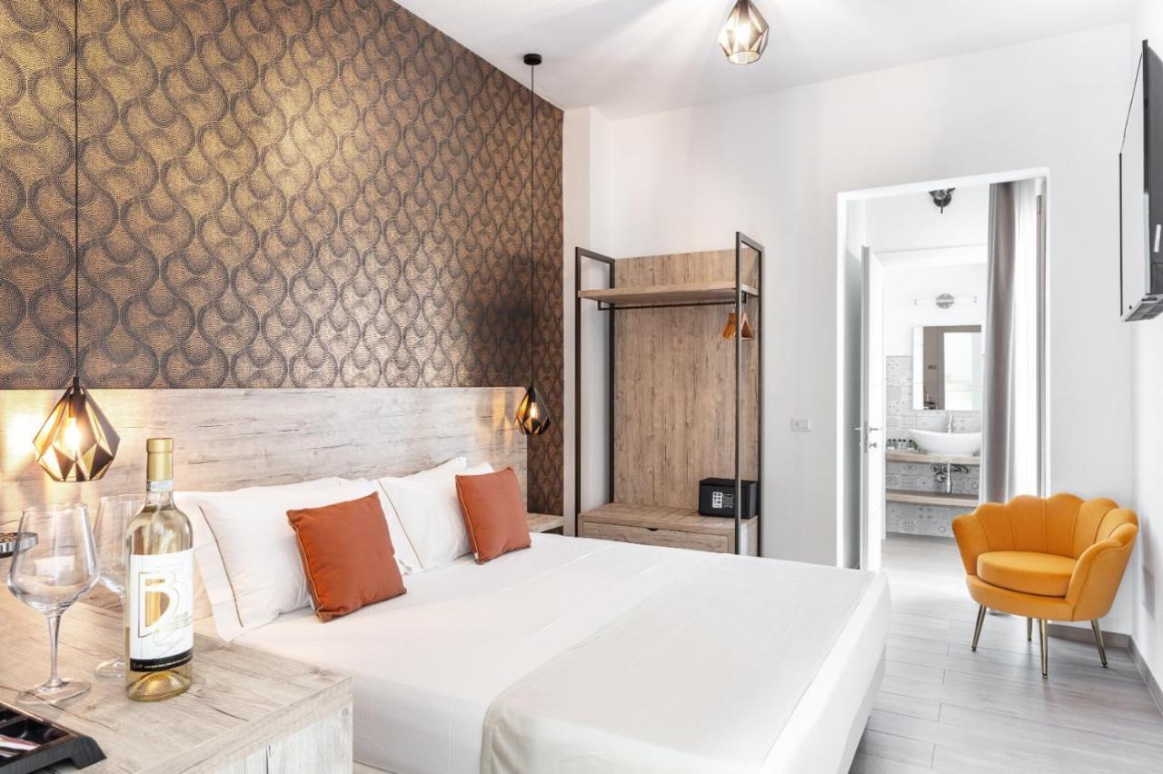 Lungomare Rooms Олбия Екстериор снимка