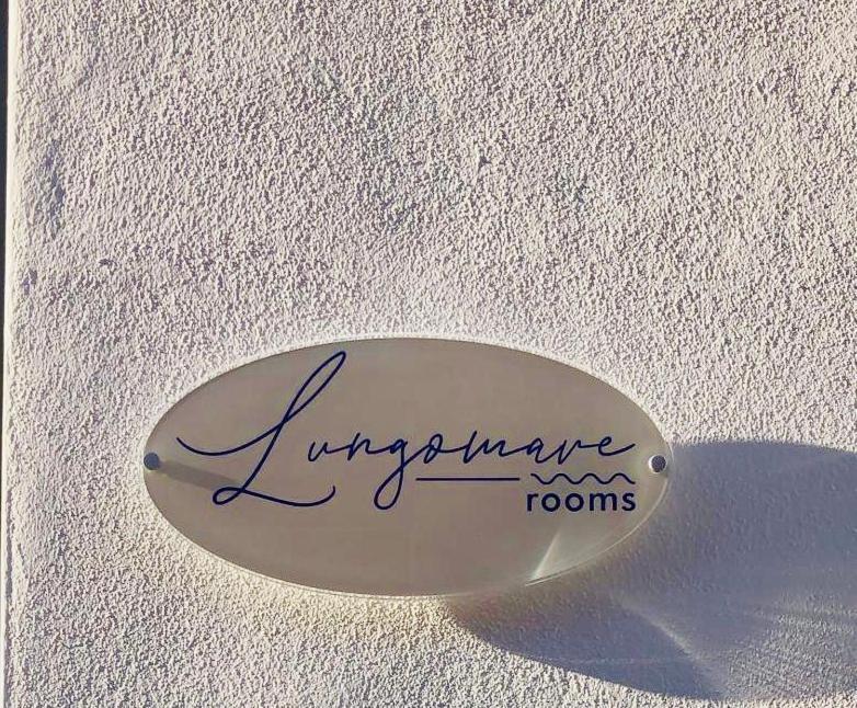 Lungomare Rooms Олбия Екстериор снимка